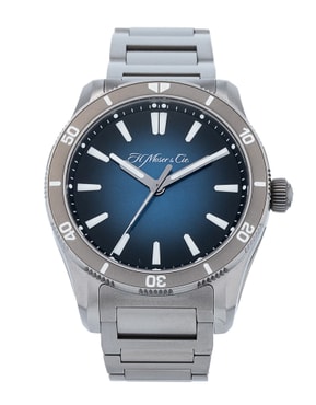 Hard to find models and special edition timepieces available at Watchfinder